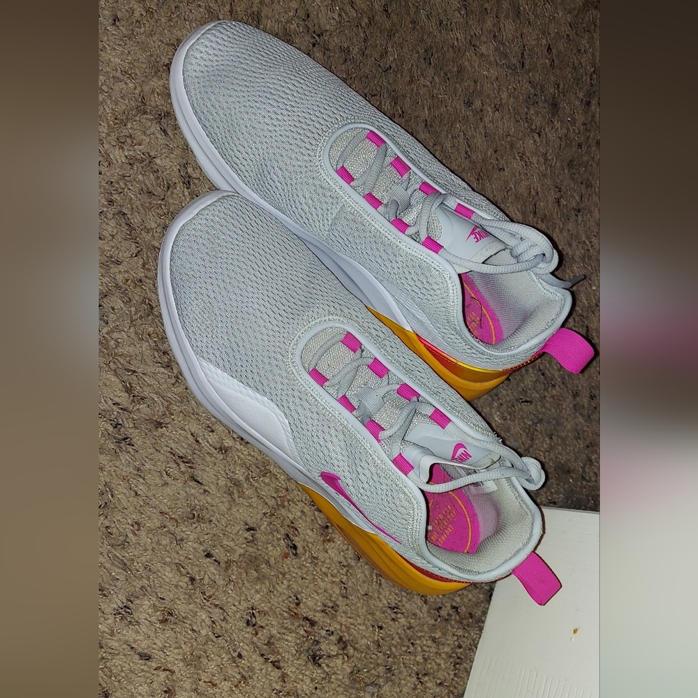 Womens Nike running sneakers